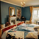 Chateau De La Preuille 3*