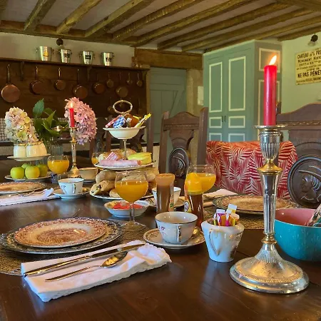 Alojamento de Acomodação e Pequeno-almoço Château De La Preuille Montaigu-Vendee