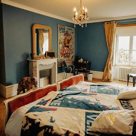 Chateau De La Preuille 3*