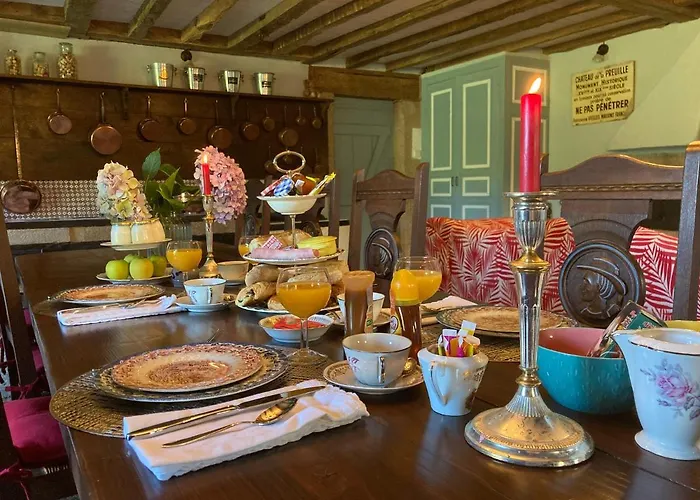 Alojamento de Acomodação e Pequeno-almoço Château De La Preuille Montaigu-Vendee