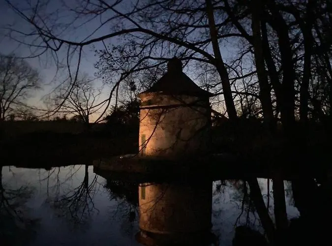 Château De La Preuille Couette-café